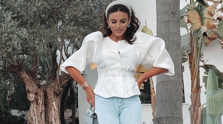 Ramona Filip: Που θα βρεις το λιλά co-ord set που φόρεσε