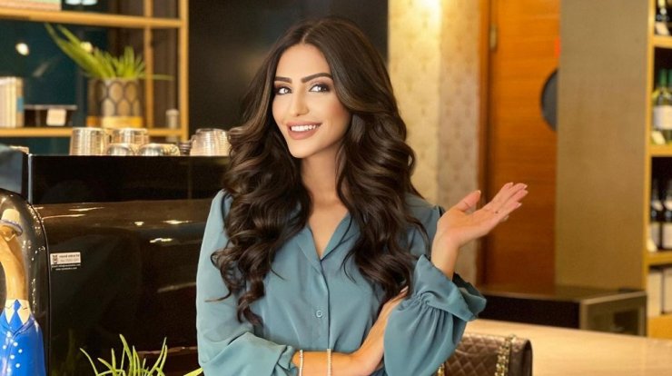 Ιζαπέλα Έλληνα: Το σύνολο που φόρεσε στη Μύκονο είναι ιδανικό για weekend brunch