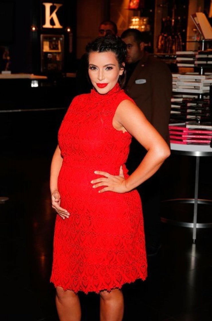 Kim Kardashian: Δραστήρια εγκυμονούσα