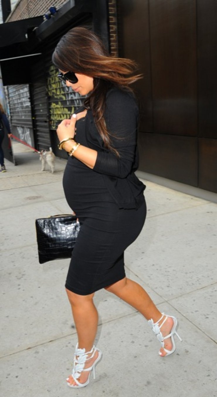 Kim Kardashian: Shopping με τα ψηλοτάκουνα