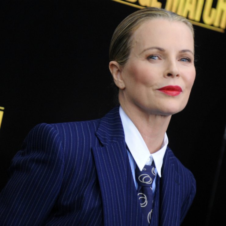 Kim Basinger: Επιστρέφει στο modelling