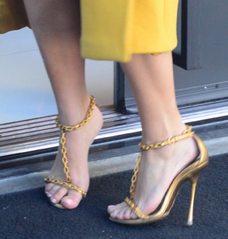 Έτσι πάει για shopping διάσημη κοσμικιά του Hollywood