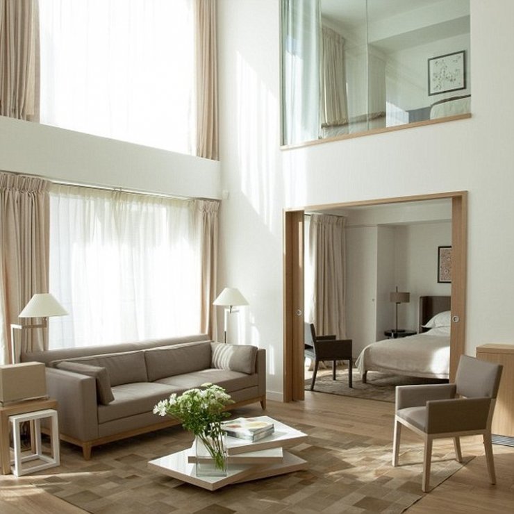 Ένοπλοι ληστές μπήκαν σε σπίτι πασίγνωστης celebrity και ήθελαν να τη βιάσουν!