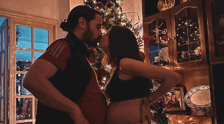 Κλέλια Γιασεμίδου – Πέτρος Αθανασίου: Μάθαμε ποιος θα βαφτίσει την κόρη τους