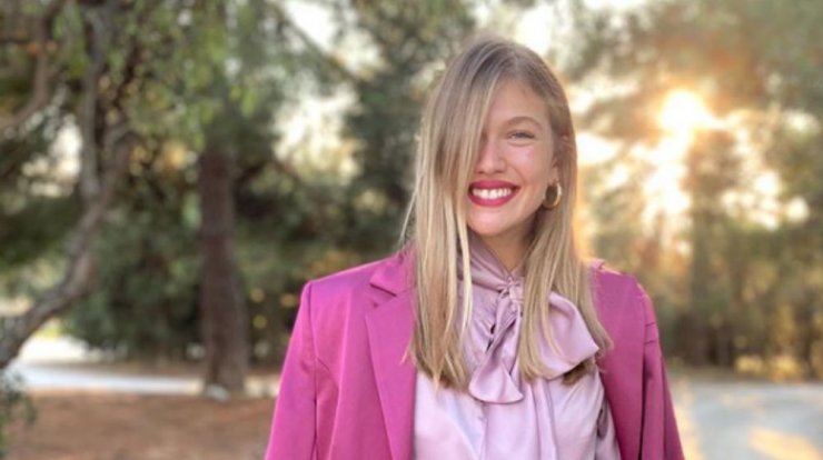 Κλέλια Ανδριολάτου: Ποζάρει με φουσκωμένη κοιλίτσα