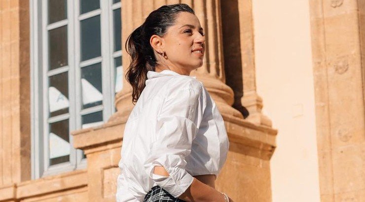 Το maternity look τη Κλέλιας Γιασεμίδου που είναι ιδανικό για Κυριακάτικη βόλτα! [βίντεο]