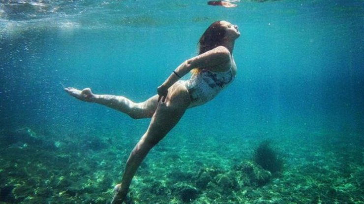 Επώνυμη Ελληνίδα περιμένει το πρώτο της μωράκι! 