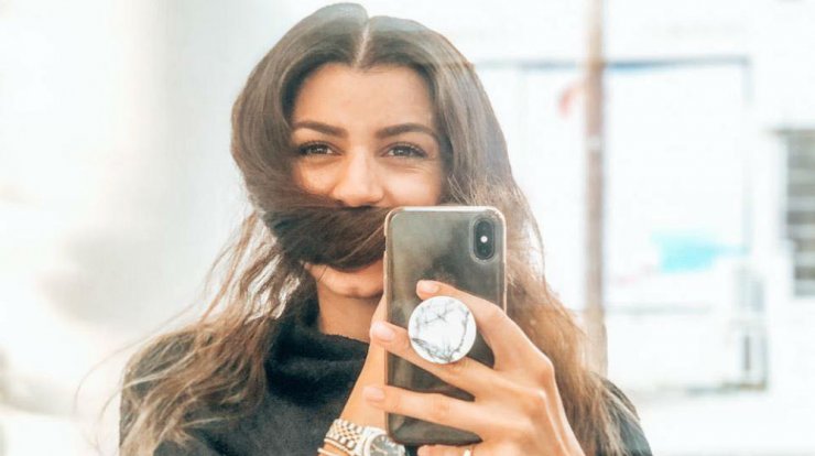 Δες το δικό μου μυστικό για την επαναφορά των ταλαιπωρημένων μαλλιών μετά το καλοκαίρι!