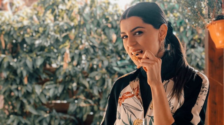 Έφτιαξα Χριστουγεννιάτικα μπισκοτάκια με τη γιαγιά!