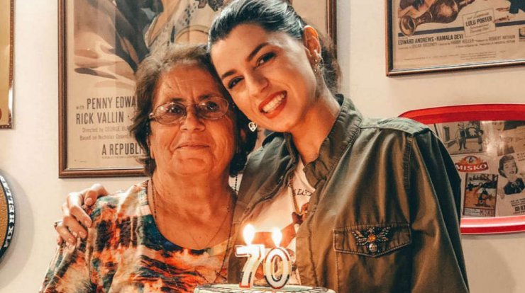 Γιόρταζε η δεύτερη μου μαμά!