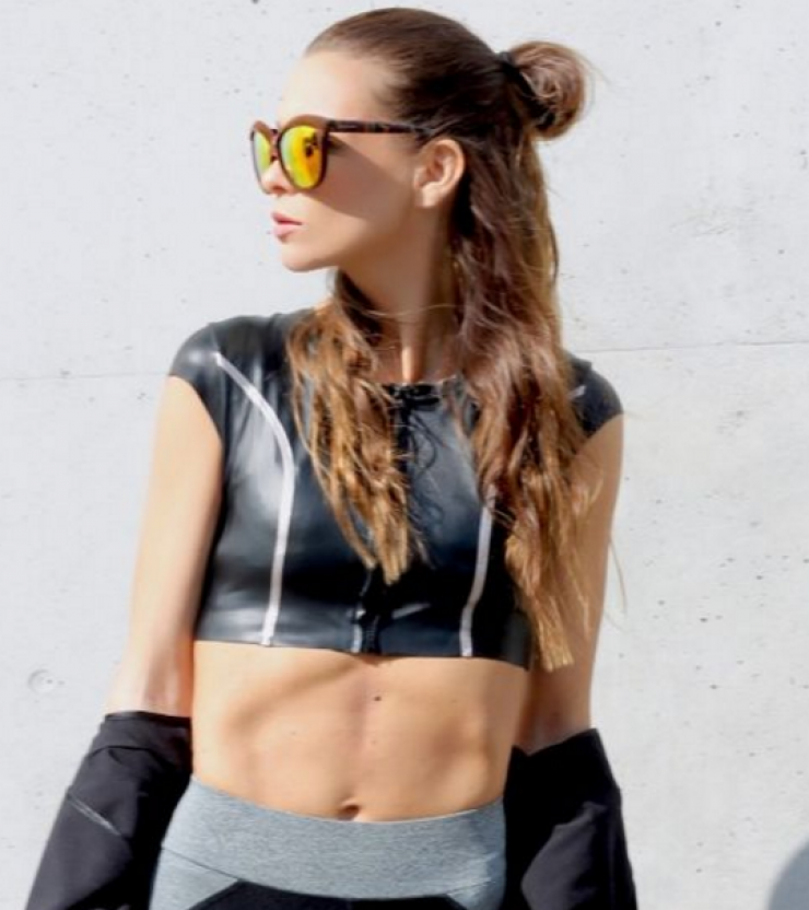 4 τροφές σου χαρίζουν τους κοιλιακούς που πάντα ήθελες