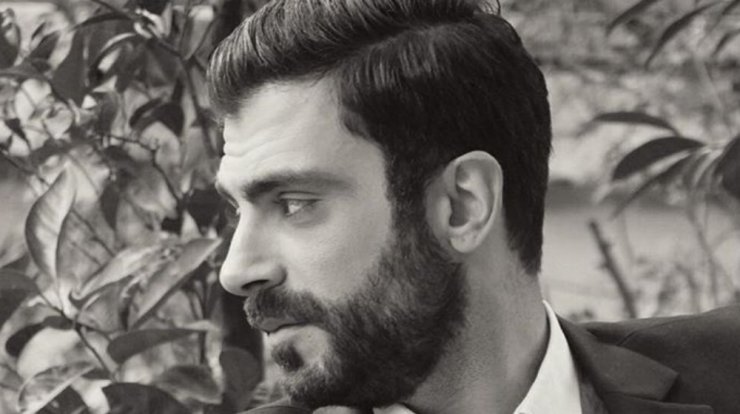 Μαρίνος Κόνσολος: Δείτε τον να πρωταγωνιστεί σε ταινία τελείως γυμνός! [εικόνες & βίντεο]