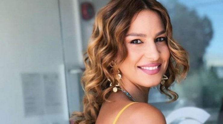 Κωνσταντίνα Ευριπίδου: Η περιπέτεια στη θάλασσα που είχε χθες βράδυ με το σύζυγό της Νεκτάριο Αλεξάνδρου 