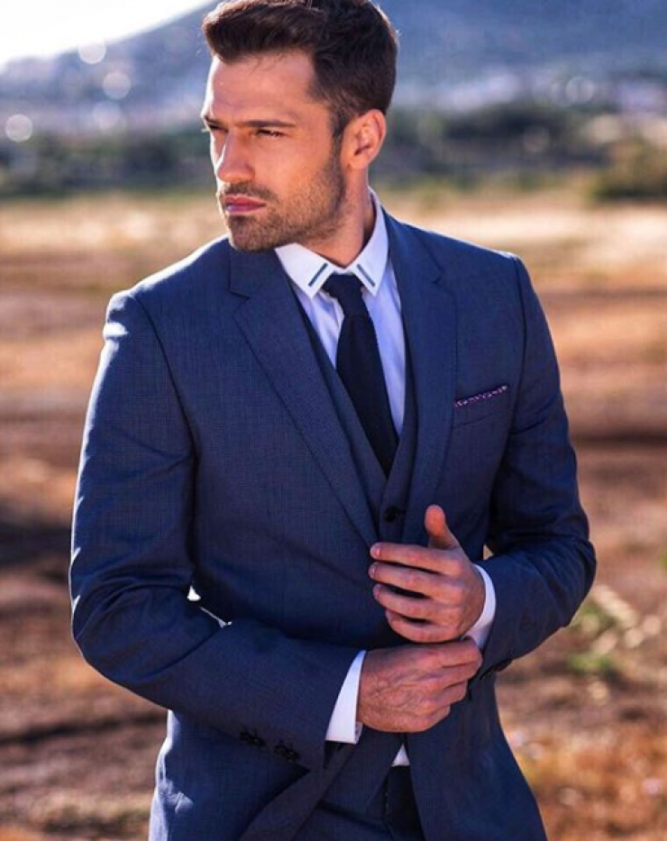 Αυτή είναι η καλλονή, πρώην εστεμμένη σύντροφος του Κωνσταντίνου Αργυρού! [βίντεο]