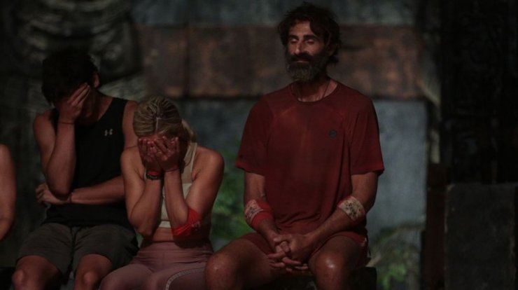 Survivor: Άγριος καβγάς μετά το τέλος του συμβουλίου και την αποχώρηση Κοψιδά! [βίντεο]