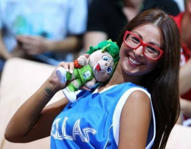 Η Γιάννα Αγγελοπούλου παντρεύει την κόρη της