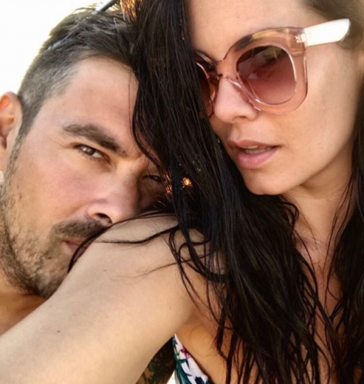 Η Μαρία Κορινθίου μας έδειξε πρώτη φορά το πρόσωπο της κόρης της!