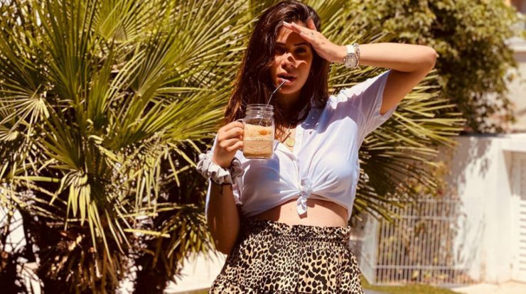 Μαρία Κορτζιά: Ποζάρει πρώτη φορά δείχνοντάς μας την κοιλίτσα της [εικόνα]