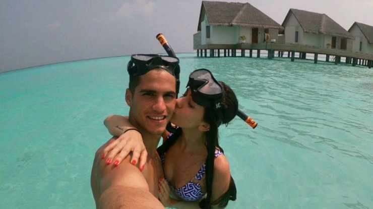 Πιέρος Σωτηρίου: Η έκπληξη που επιφύλασσε στη σύζυγο του από μακριά [εικόνα]