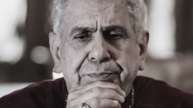 Κώστας Καζάκας: “Είχα υποστεί bullying ότι είμαι άσχημος με τα τεράστια αυτιά” [βίντεο]