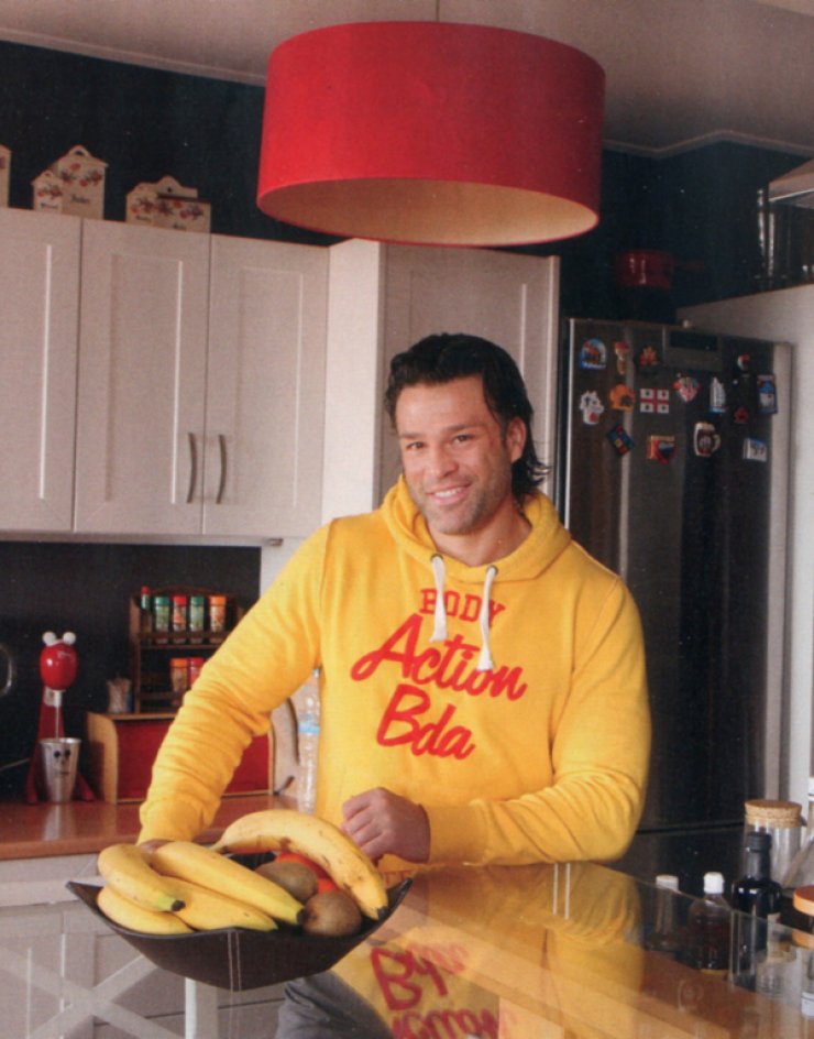 Έκανε πλαστική ο Σόμμερ; Τι απαντά ο ίδιος για την εμφάνισή του! [βίντεο]