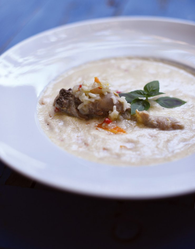 Κοτόσουπα αυγολέμονο!