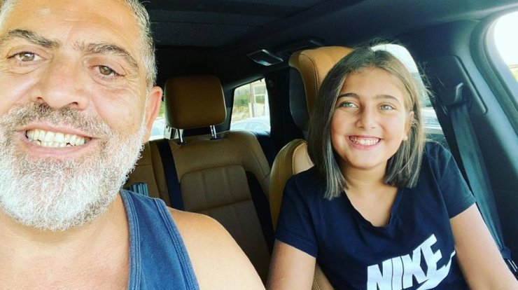 Κούλλης Νικολάου: Δείπνο για δύο με το κοριτσάκι του! [εικόνα]