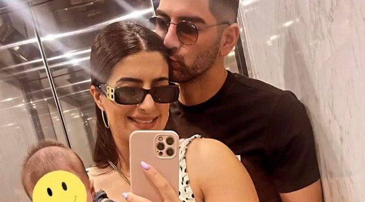 Ιωάννης Κούσουλος – Ντορίνα Αντωνίου: Τρία τρυφερά στιγμιότυπα με τον γιο τους, Μιχάλη [εικόνες]