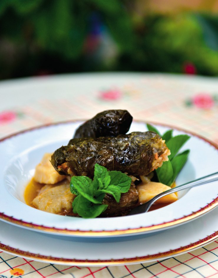 Κουπέπια με χοιρινό και κολοκάσι