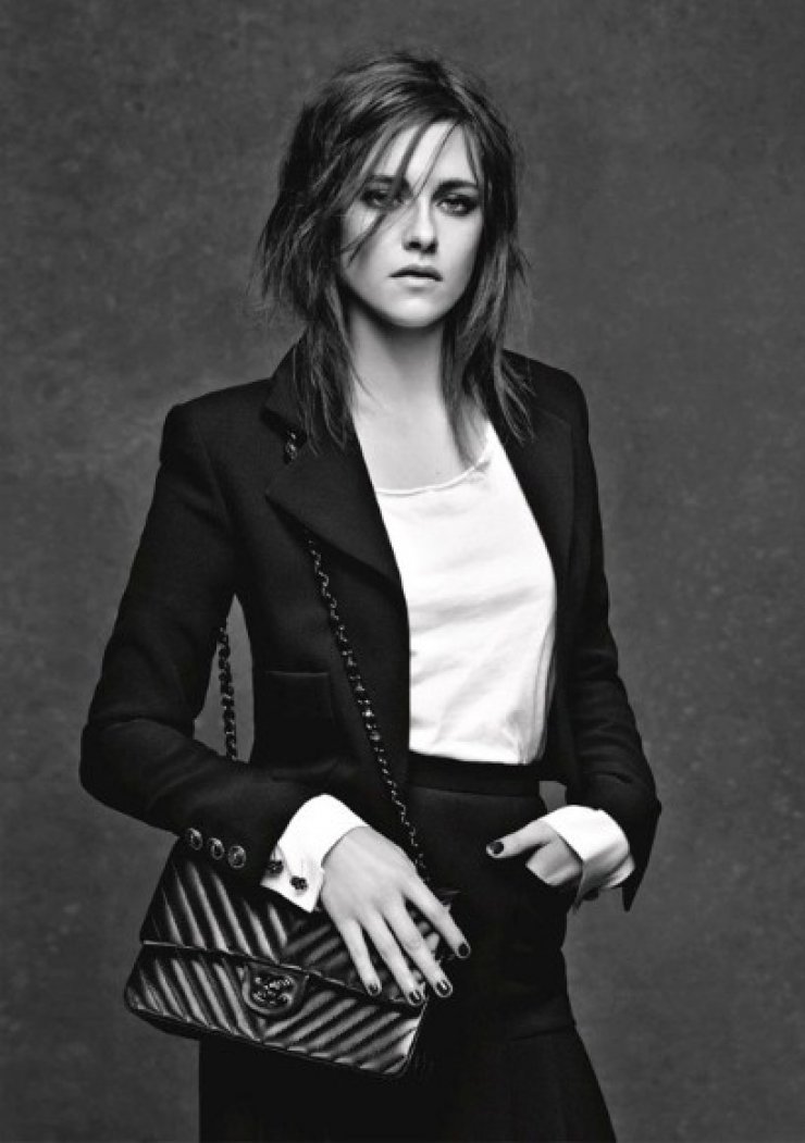 Ποια είναι η διάδοχος της κλασικής τσάντας Chanel 2.55; 