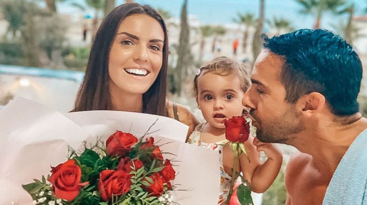 Κρίστη Αγαπίου - Πανίκος Λειβαδιώτης: Βάπτισαν την κόρη τους, Ελύσια [εικόνες]