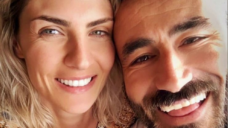 Γιώργος Μαυρίδης: Η σύντροφός του μιλάει για την βαριά κατάσταση της υγείας τους με τον κορωνοϊό [βίντεο]