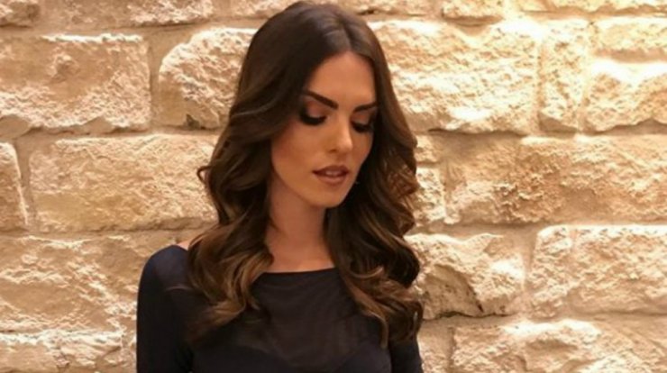 Κρίστη Αγαπίου: Μας δείχνει τη φουσκωμένη της κοιλίτσα στον πέμπτο μήνα της εγκυμοσύνης της! 