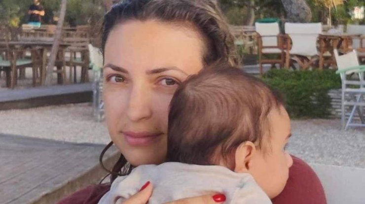 Κρίστυ Παπαδοπούλου: Η πρωινή selfie με τον γιο της μέσα στο πάρκο [εικόνα]