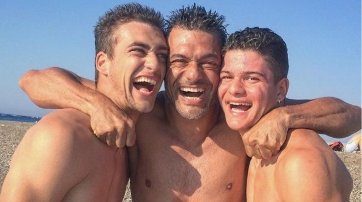 Στέλιος Κρητικός: "Έφυγα μια μέρα από το σπίτι και κοιμήθηκα τρεις μέρες στο αυτοκίνητο" [βίντεο]