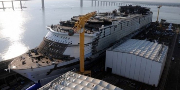 Ρωσία: Κατασκευάζεται κρουαζιερόπλοιο μετά απο 60 χρόνια