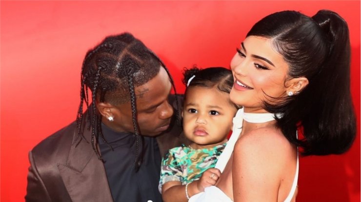 Kylie Jenner: Είναι έγκυος για δεύτερη φορά!