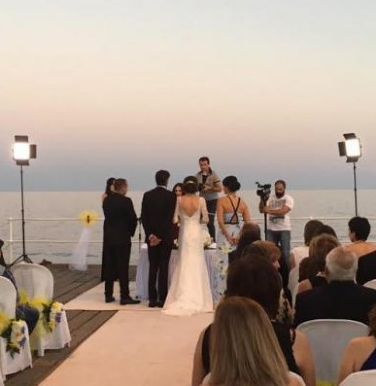 Γάμος στη Λεμεσό για πασίγνωστο Κύπριο ηθοποιό που κάνει καριέρα στο εξωτερικό!