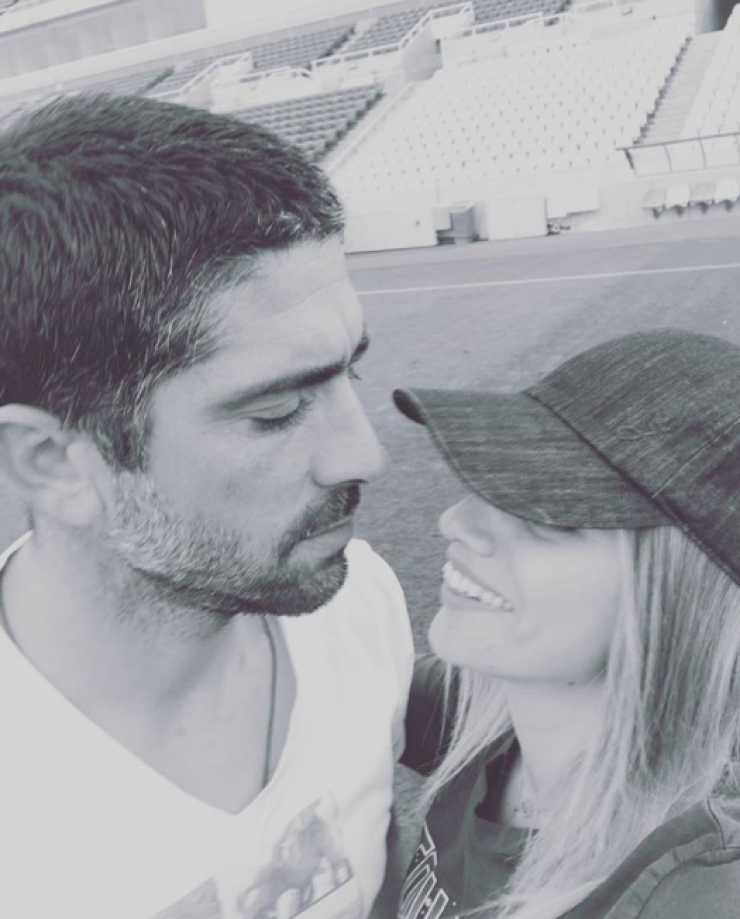 Η Εβελίνα Κυράστα μιλάει πρώτη φορά για την περιπετειώδη γνωριμία με τον Μιχάλη Κωνσταντίνου!