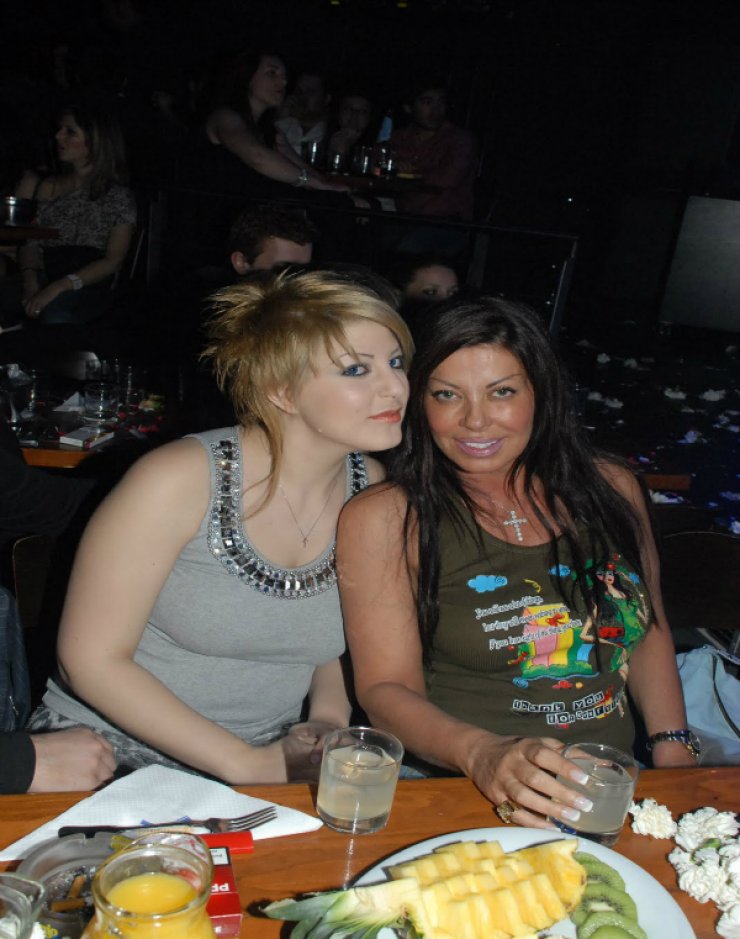 Δείτε πώς είναι σήμερα η κόρη της Άντζελας Δημητρίου!