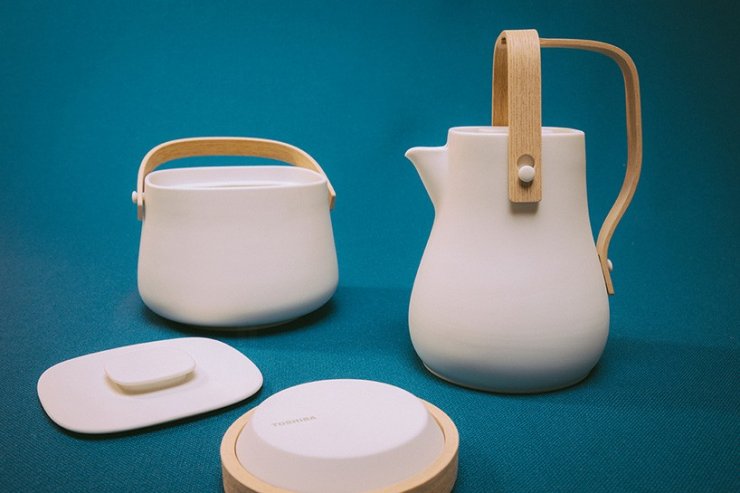 Σετ κεραμικών της Toshiba