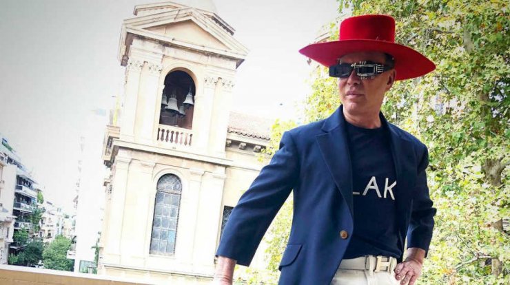 Λάκης Γαβαλάς: "Εγώ ζω για το χειροκρότημα" [βίντεο]