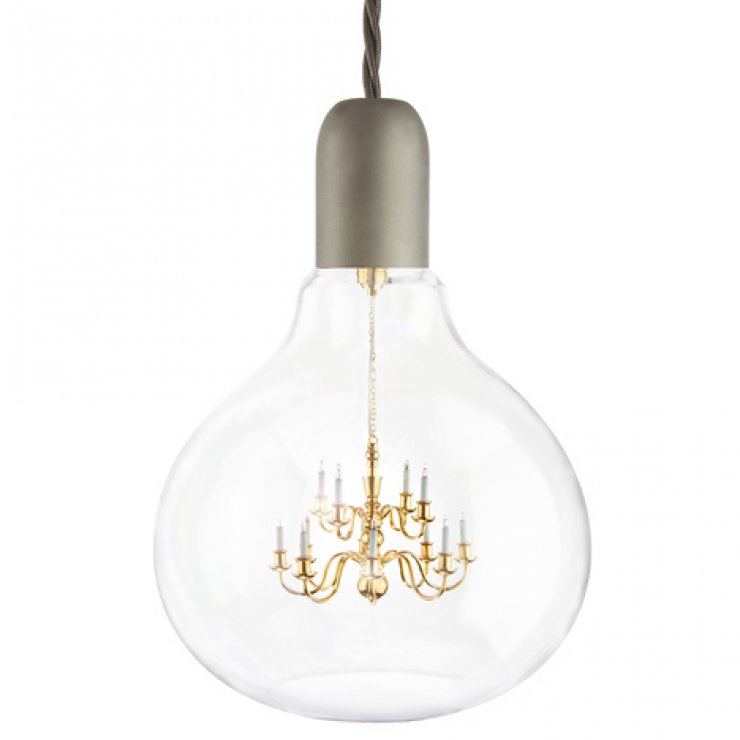 Σιγά τον πολυέλαιο!