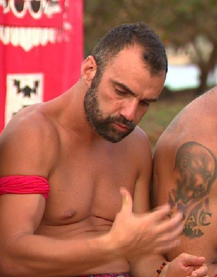 Απίστευτο! Δείτε τι έγραψε η βικιπαίδεια για τον Λάμπρο Χούτο!