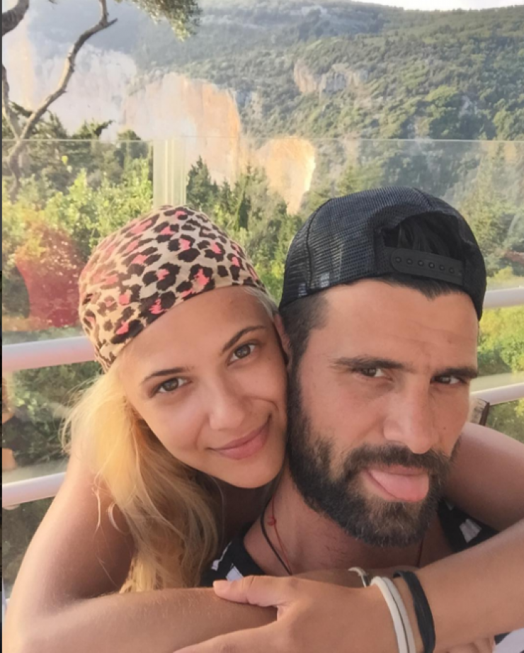 Η Λάουρα Νάργες δέχτηκε πρόταση γάμου από τον Μιχάλη Μουρούτσο!