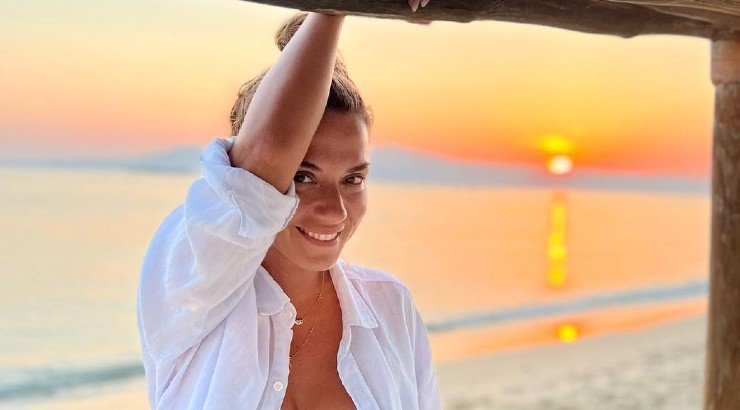 Βάσω Λασκαράκη: Μόλις δημοσίευσε το πιο μαγευτικό στιγμιότυπο αγκαλιά με την κόρη της, Εύα