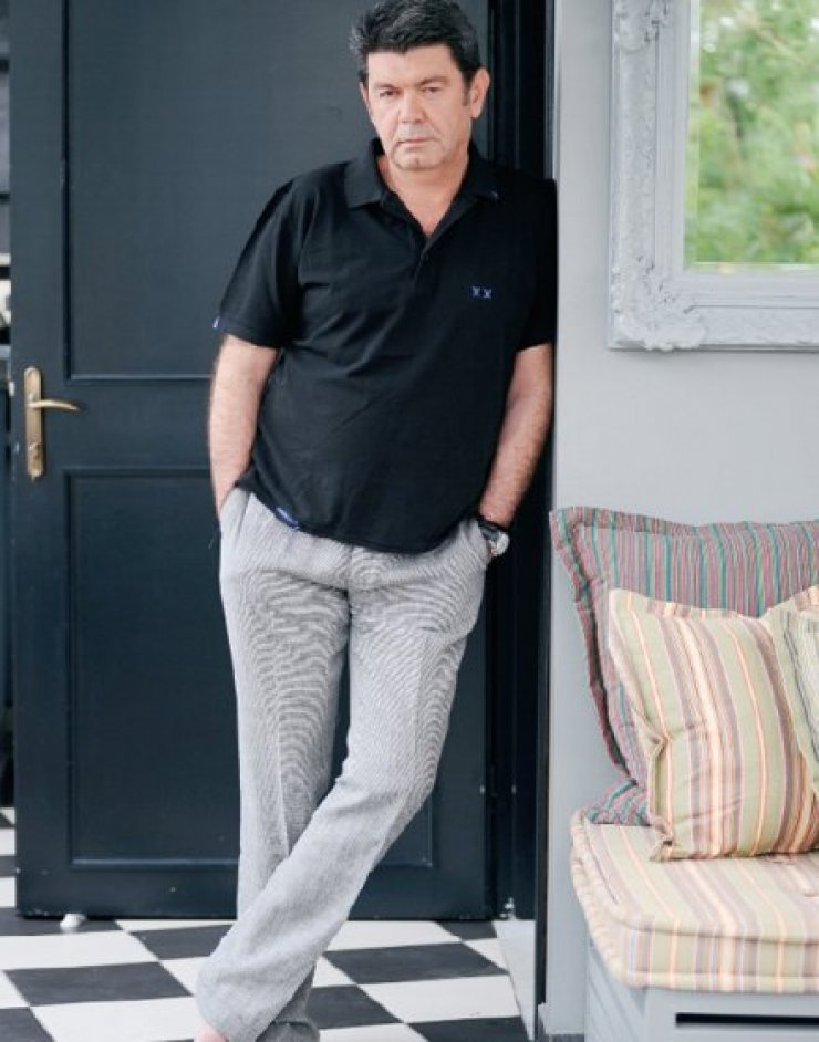 Γιάννης Λάτσιος: Σε σχέση με την πρώην του κουμπάρου του;