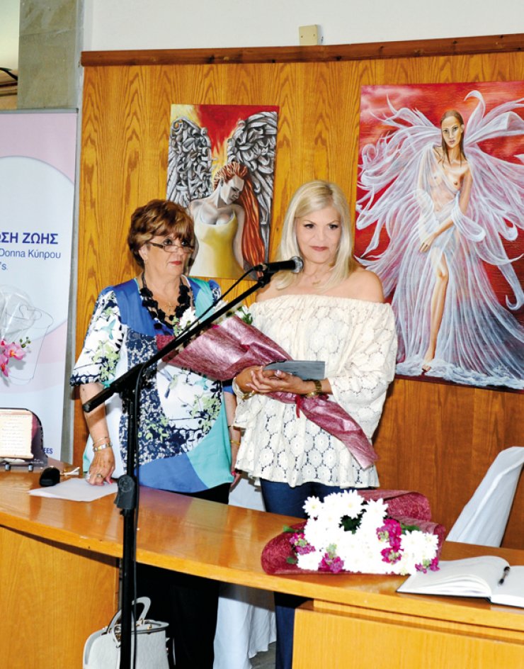 Ρούλα Γεωργιάδου: Πήρε βραβείο για τη δύναµη της ψυχής της