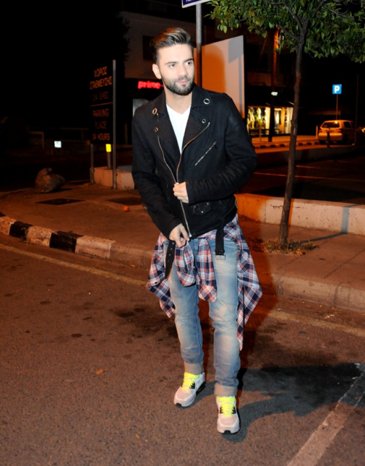 Θοδωρής Μαραντίνης: Νυχτερινή έξοδος στη Λευκωσία και µια άκρως ανεβαστική εµφάνιση