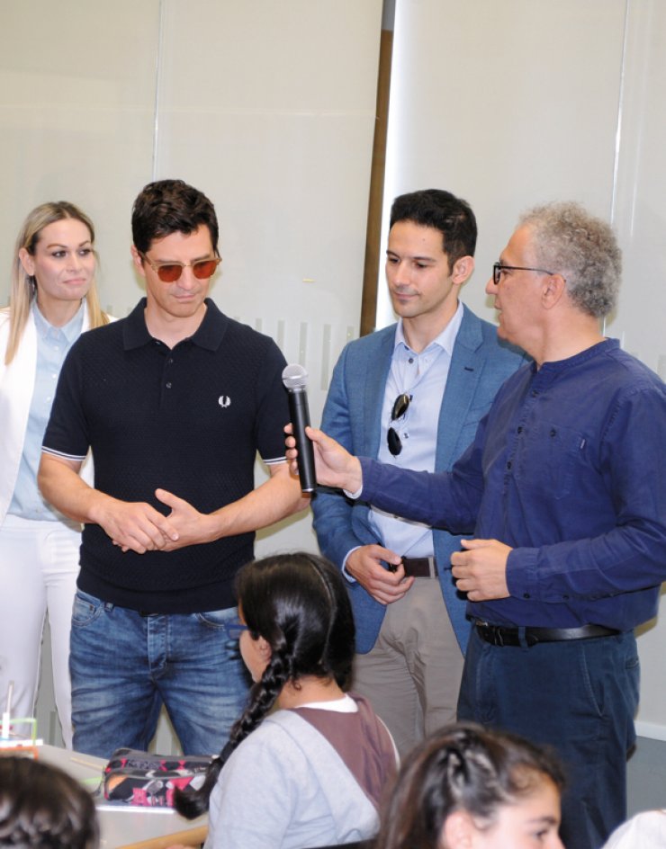 Σάκης Ρουβάς: Η επίσκεψή του στο νησί μας!